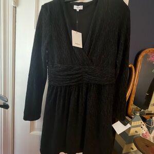 Suncoo Black Long-Sleeve V-Neck Dress